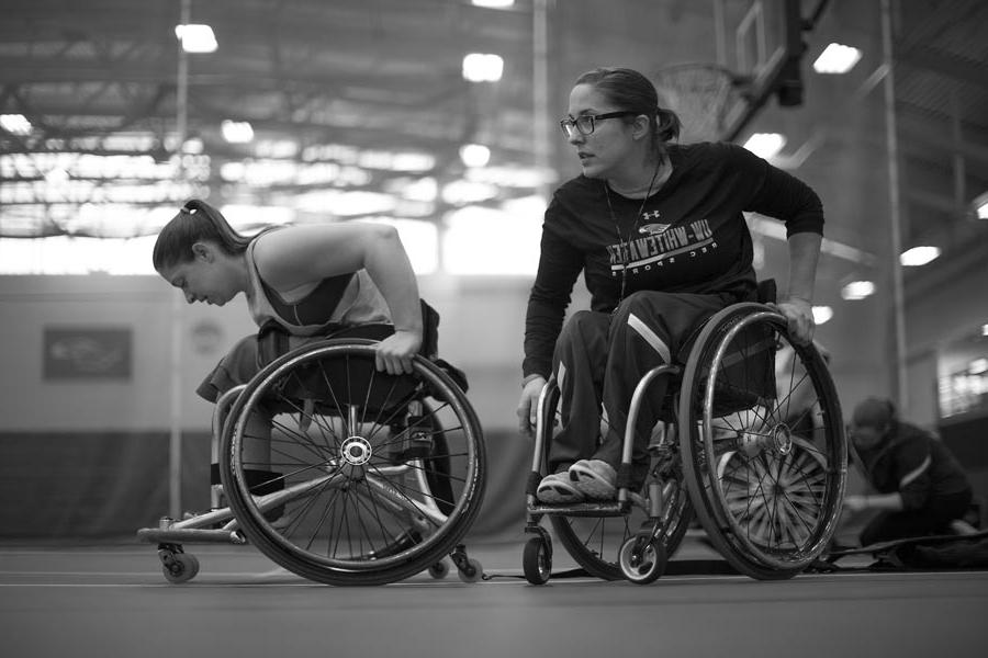 Women Wheelchair basketball B&W